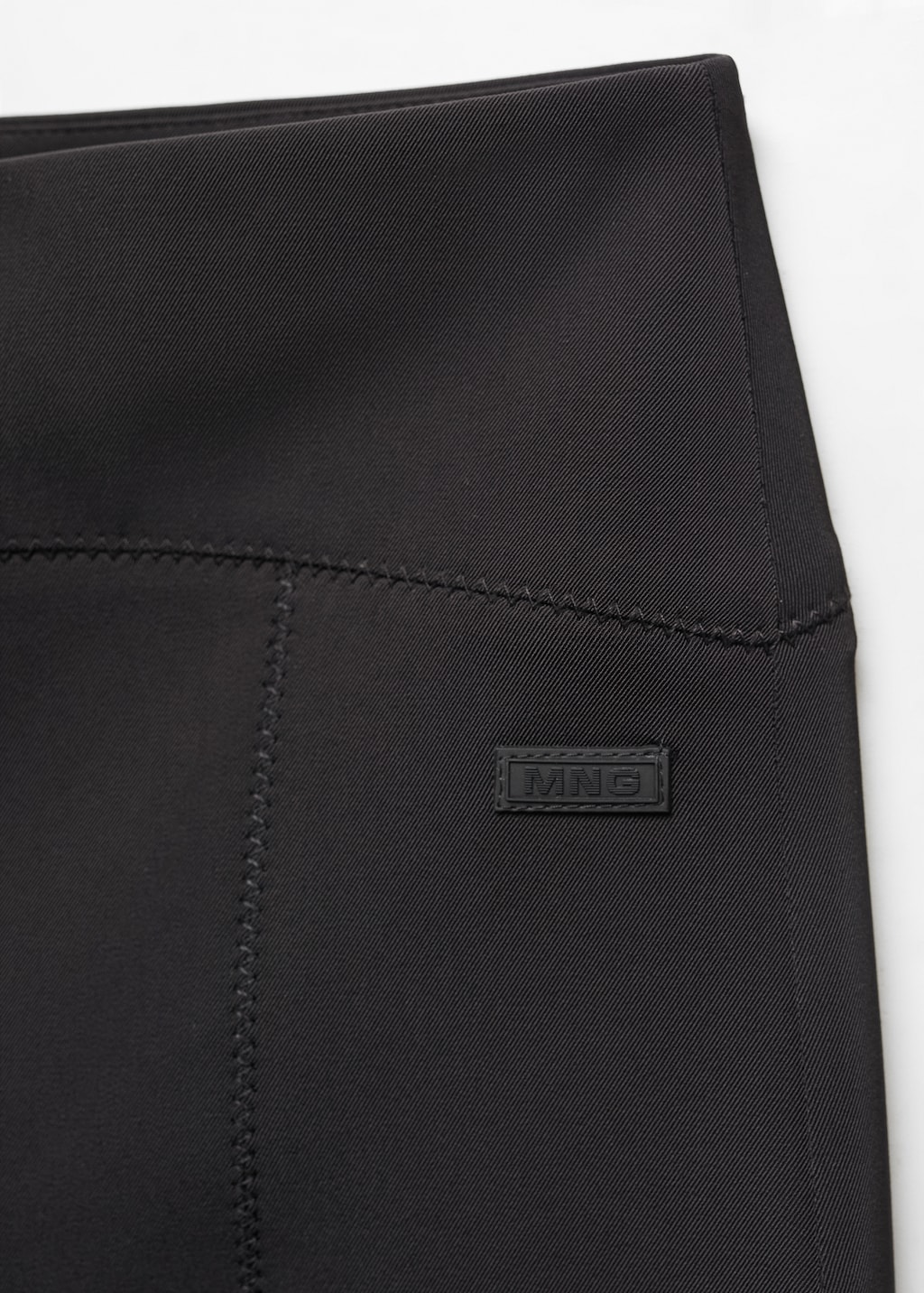 Capri-Hose mit Ziernähten - Detail des Artikels 8