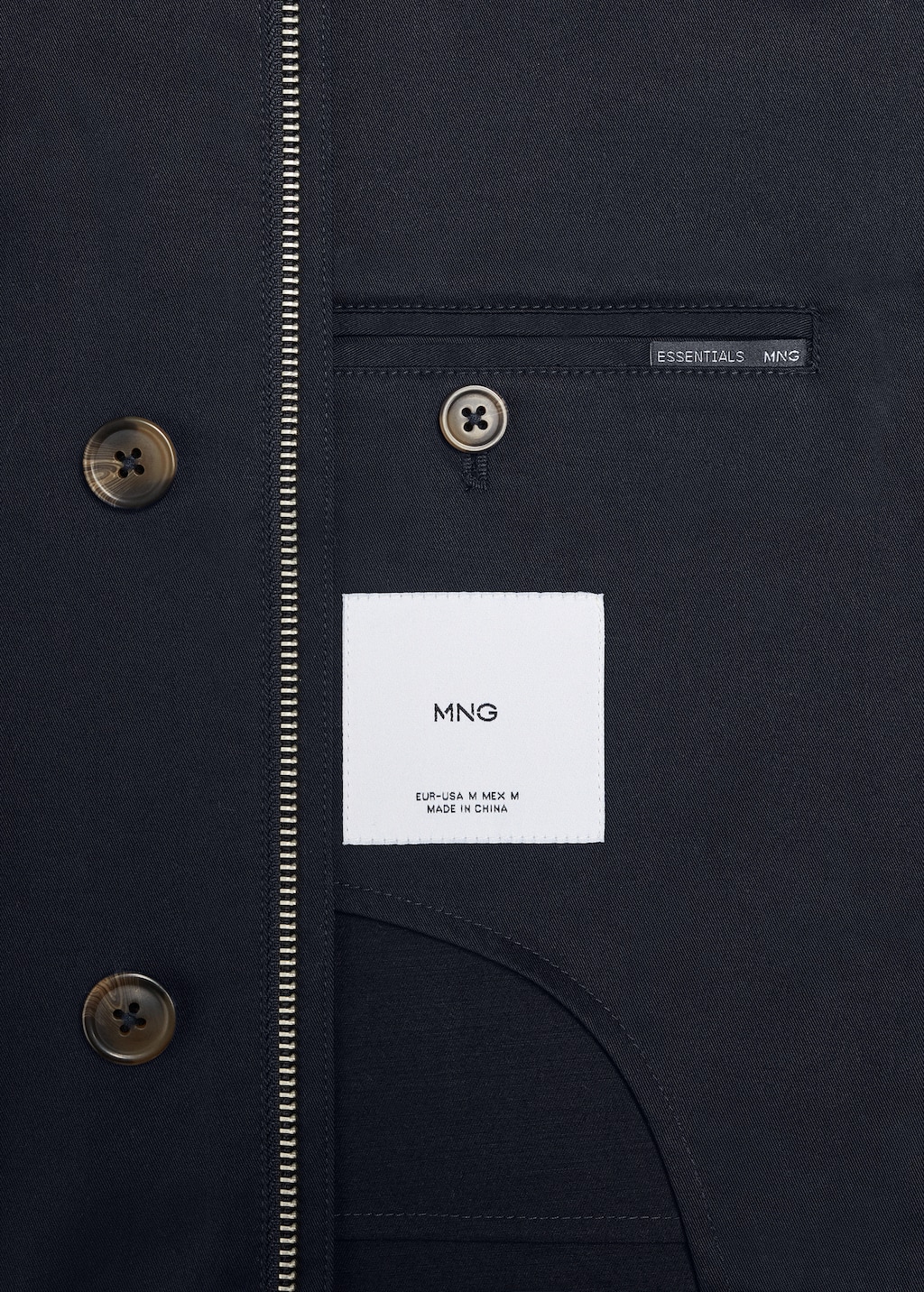 Pocketed cotton overshirt - Details of the article 0