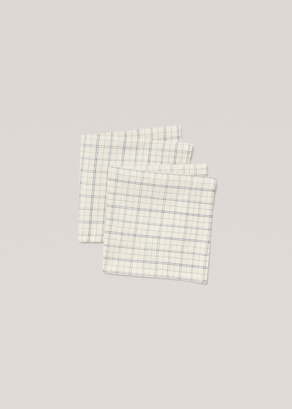 Cotton and linen napkin with check print - Details of the article 2