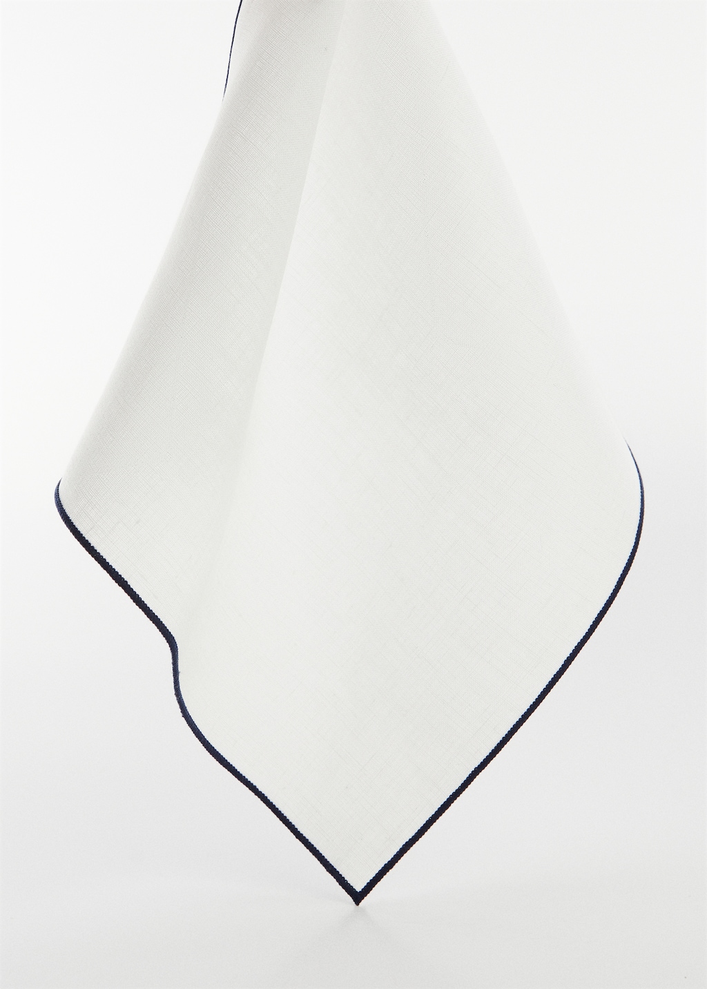 100% linen pocket square - Medium plane