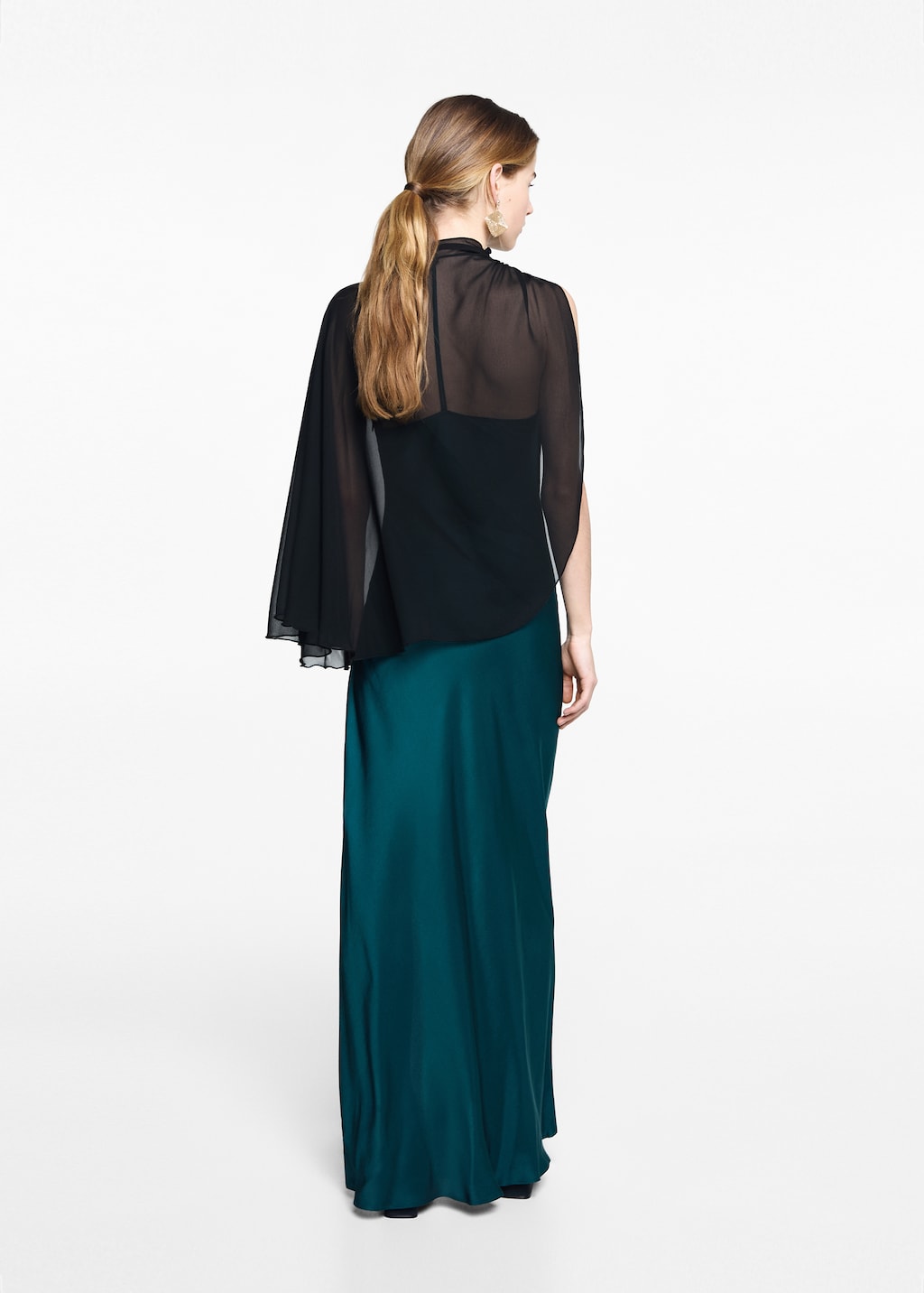 Flowing cape blouse - Reverse of the article