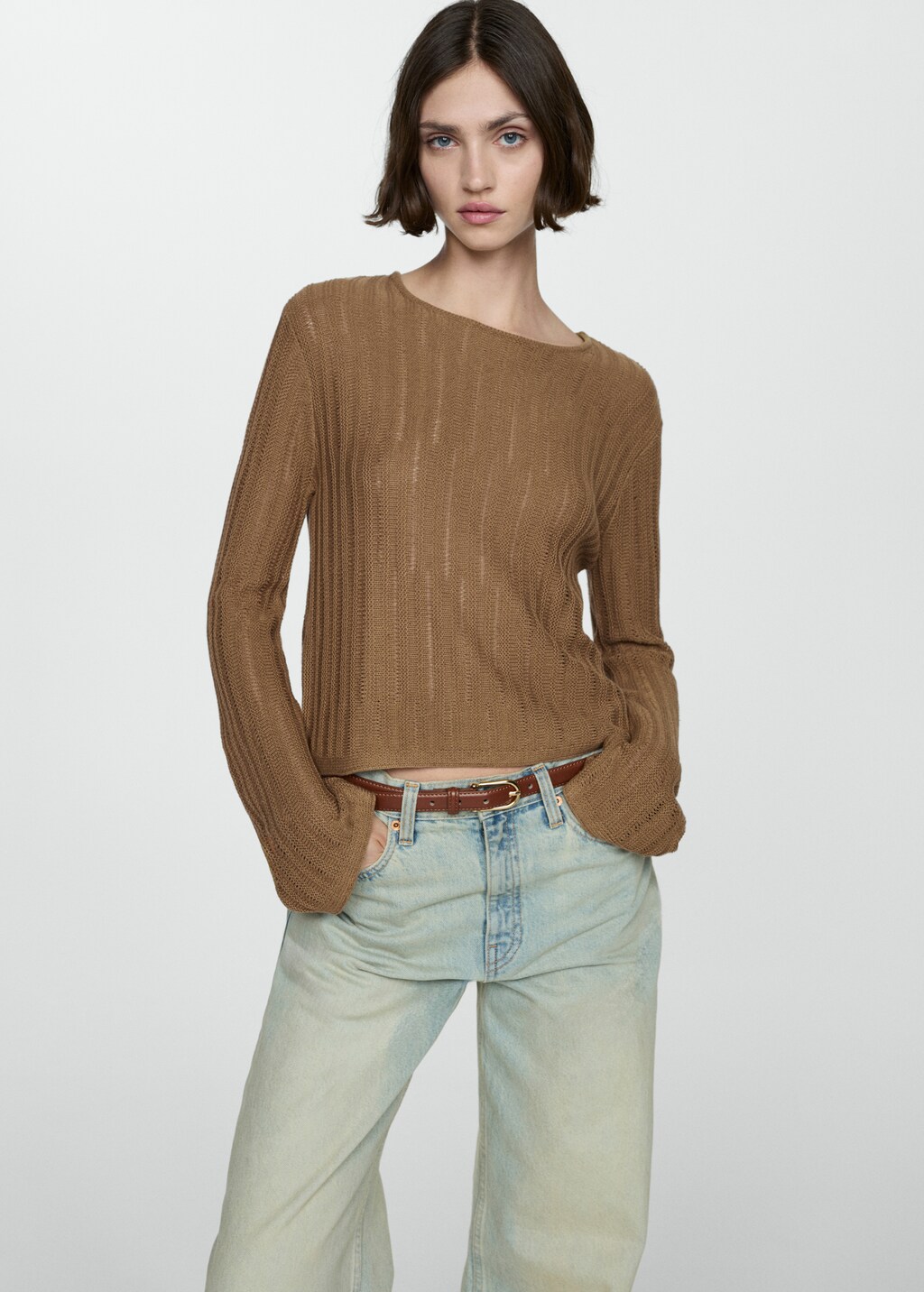 Flared-sleeve unstitched sweater - Medium plane