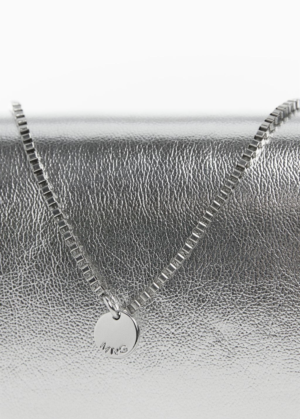 Flap chain bag - Details of the article 1