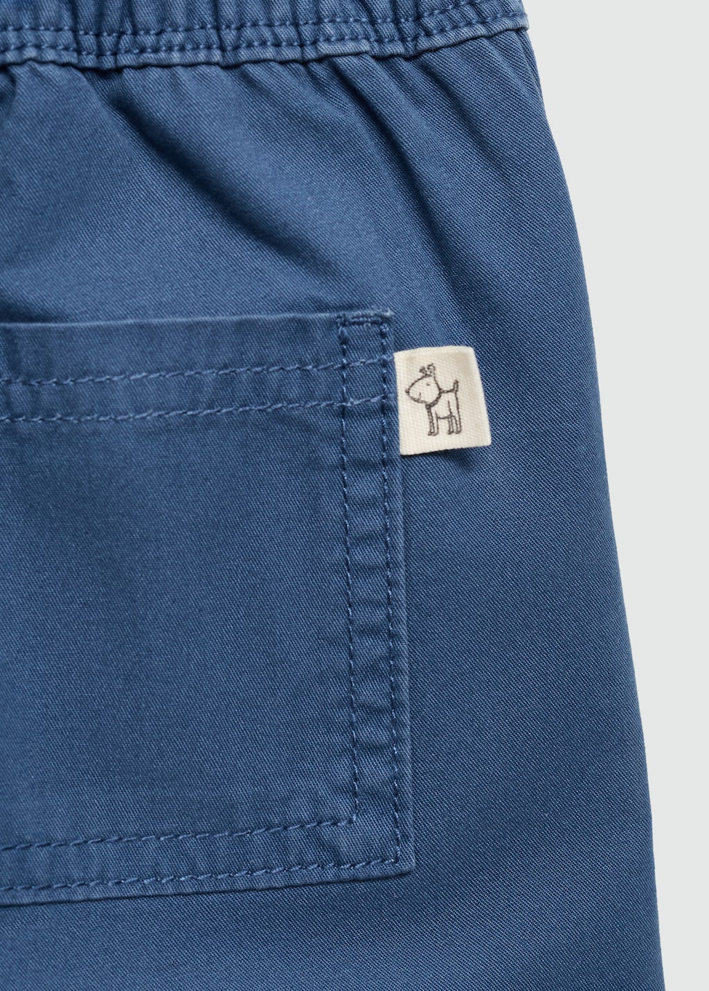 Elastic waist Bermuda shorts - Details of the article 0