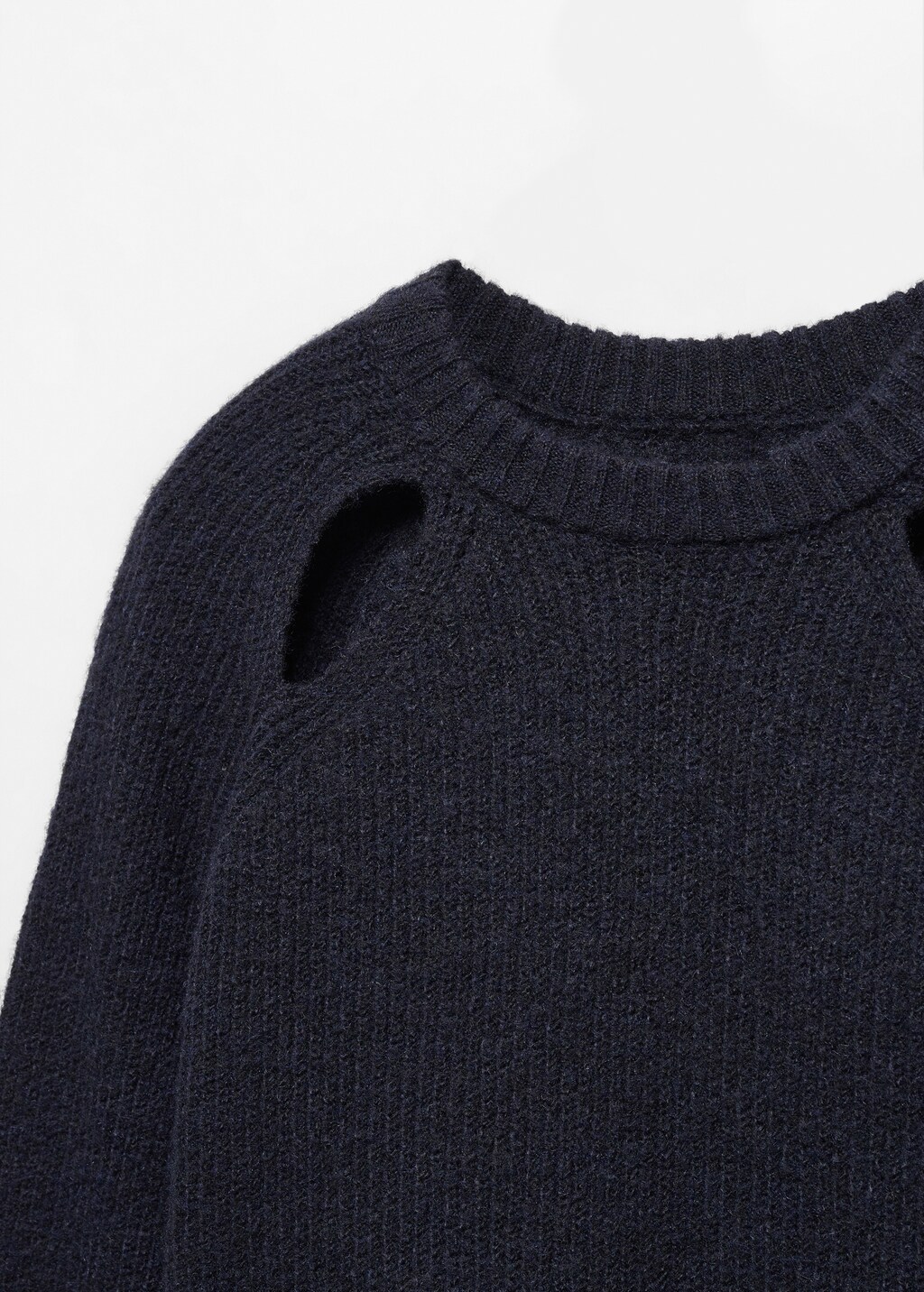 Neck cut-out sweater - Details of the article 8