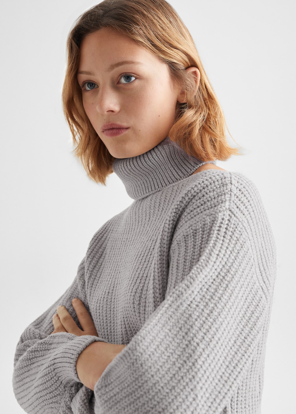 Turtleneck knit sweater - Details of the article 1