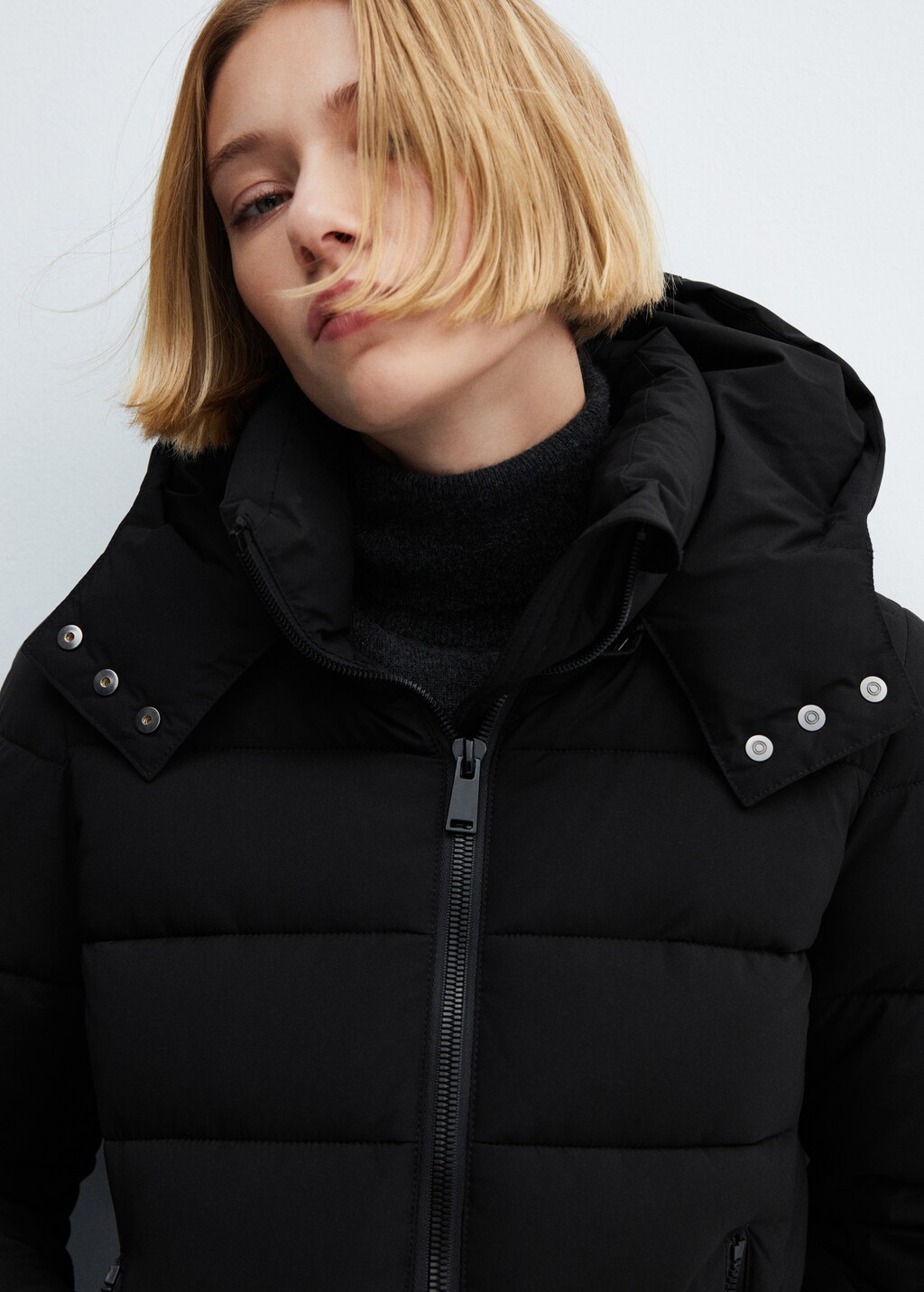 Hood quilted coat - Details of the article 1