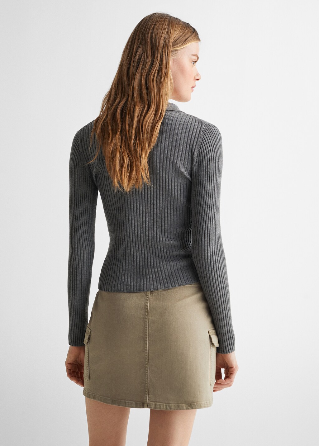 Polo-neck ribbed sweater - Reverse of the article