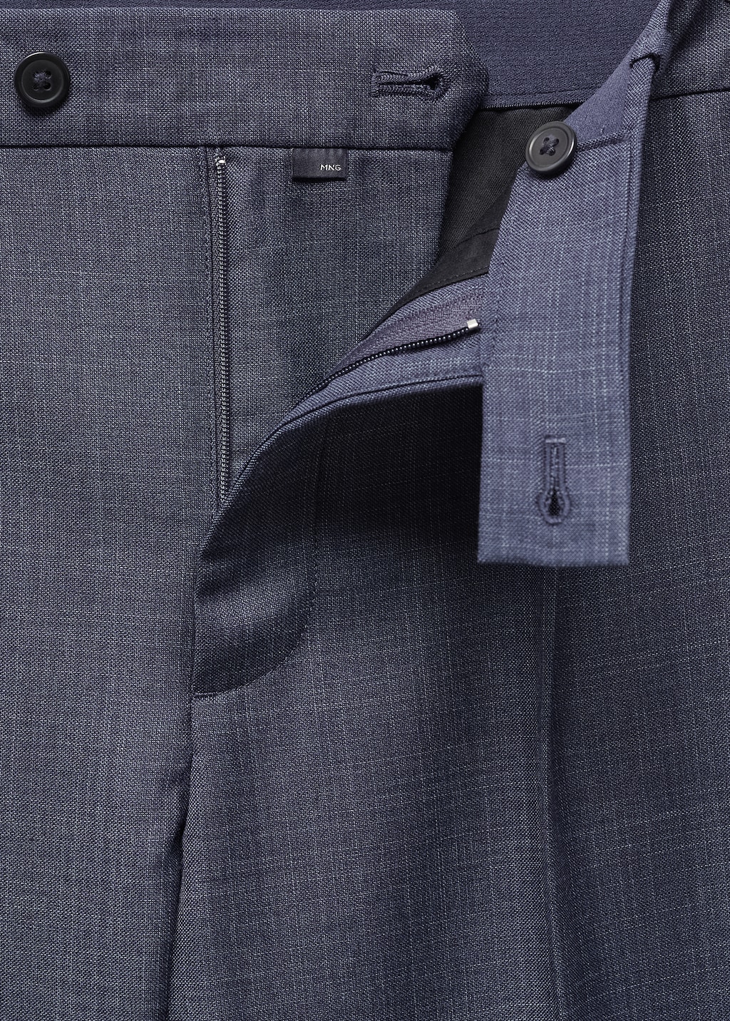 Cold wool trousers with pleat detail - Details of the article 8