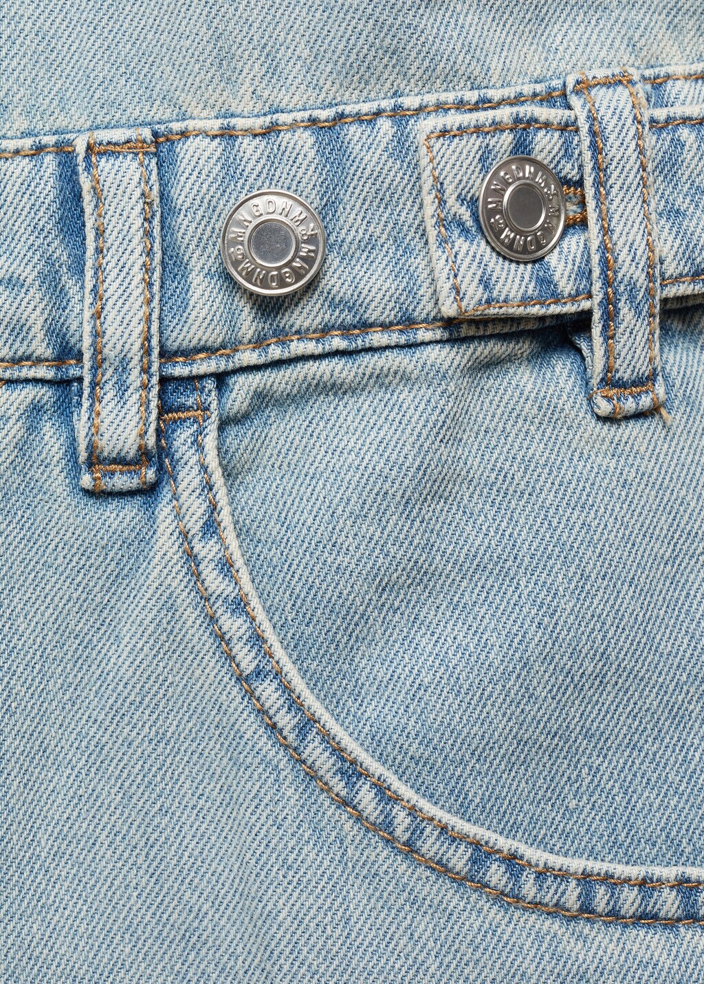 Denim jumpsuit with multi-position buttons - Details of the article 8