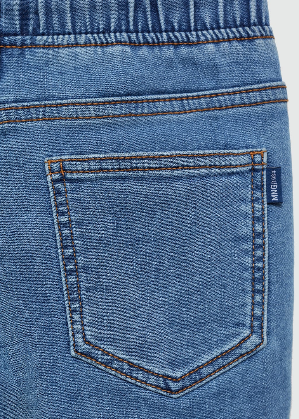 Elastic waist denim Bermuda shorts - Details of the article 0