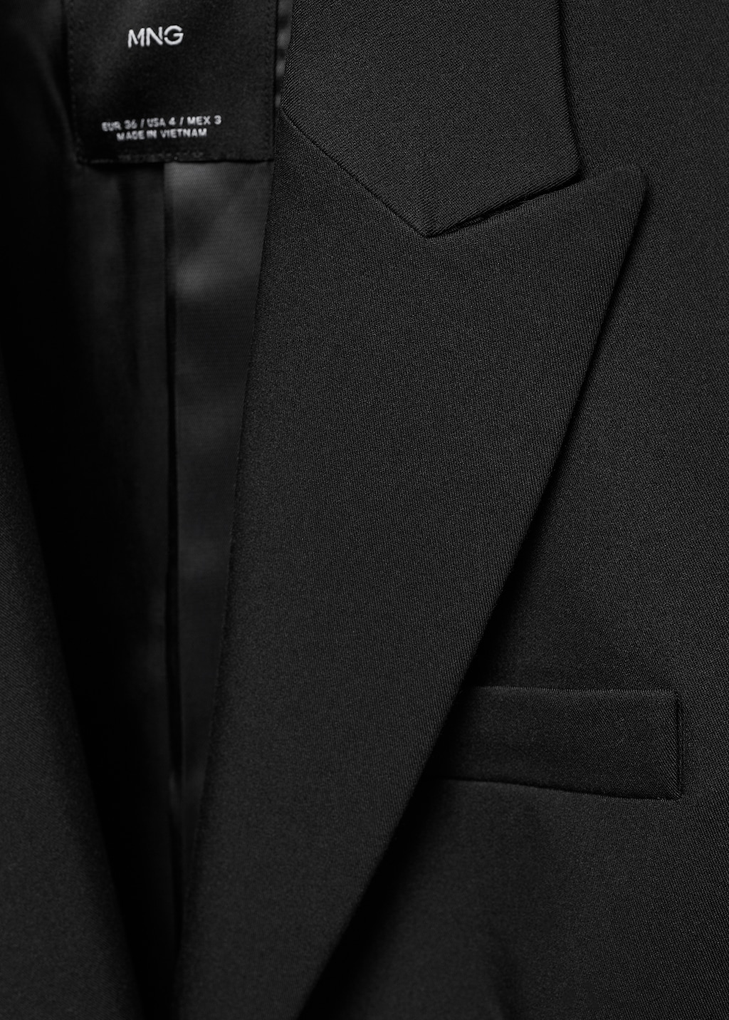 Fitted suit jacket - Details of the article 8