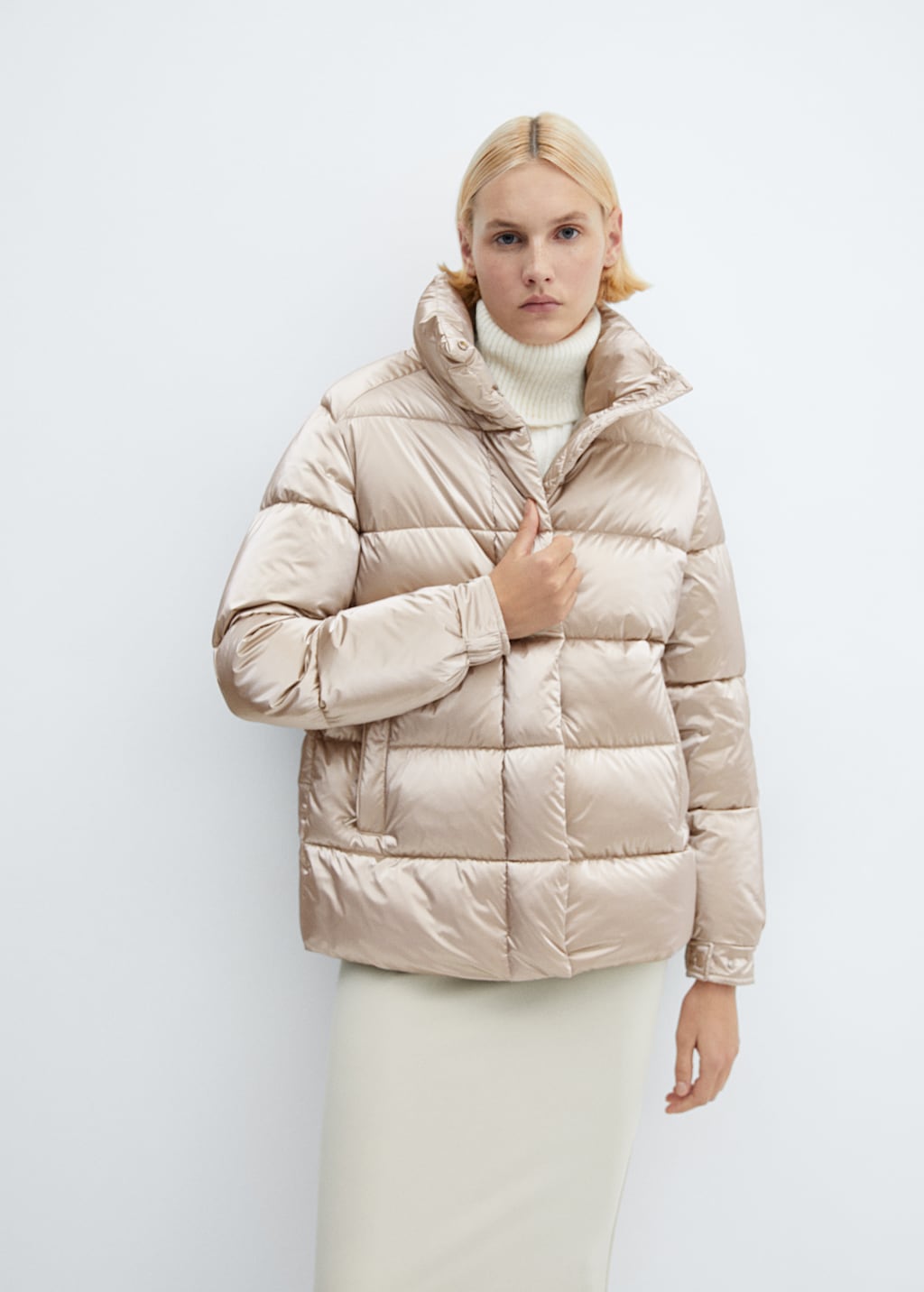 Water-repellent quilted coat - Medium plane