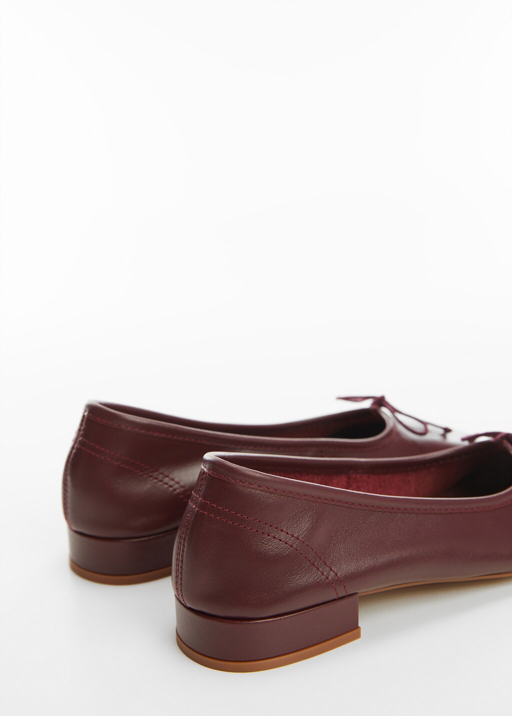 Leather ballet flats with bow - Details of the article 1