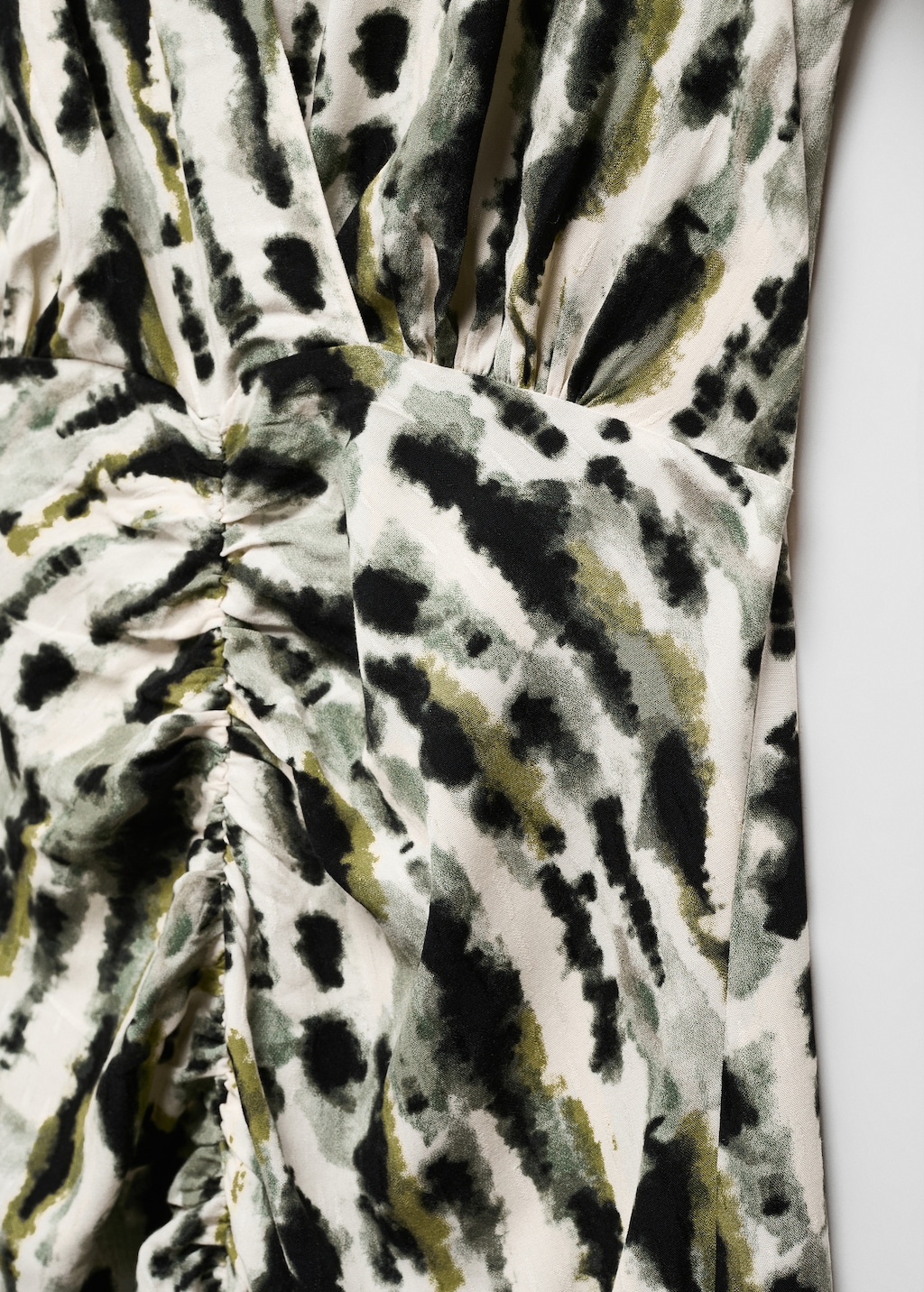 Printed dress with ruffled detail - Details of the article 8