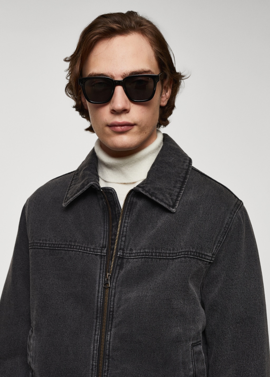 Denim jacket with shearling-effect lining - Details of the article 1