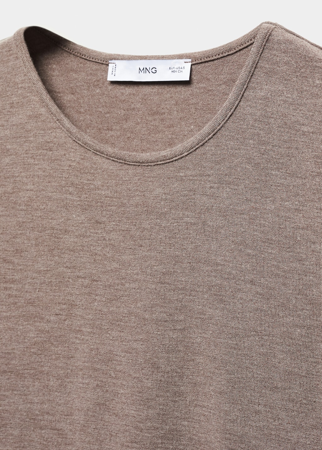 Round-neck knitted t-shirt - Details of the article 8