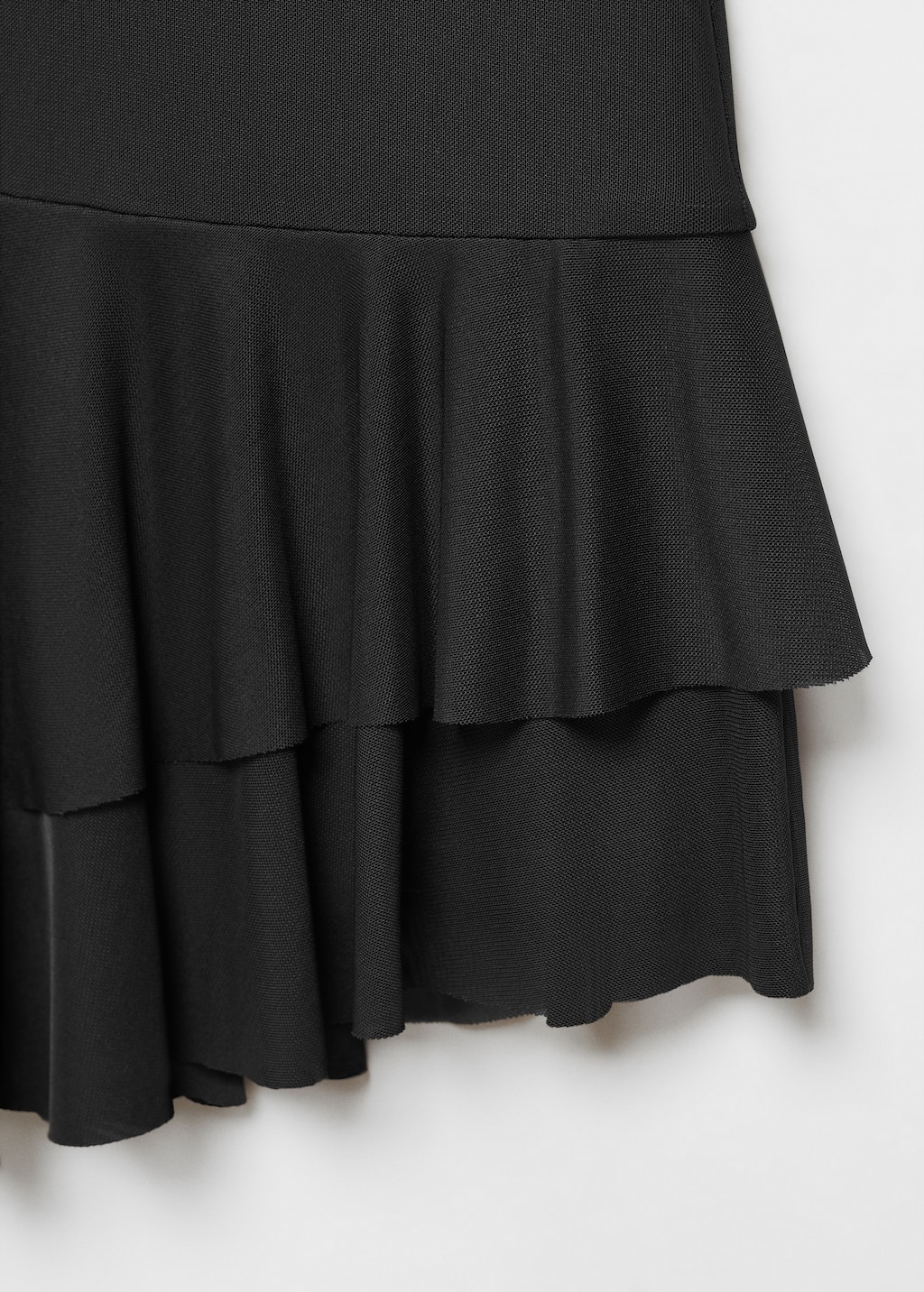 Asymmetrical skirt - Details of the article 8