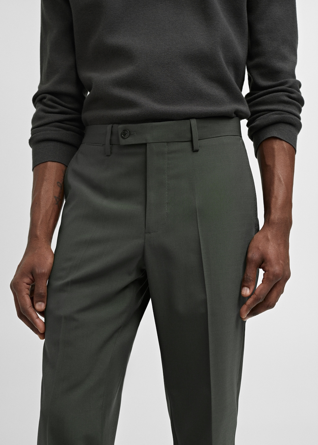 Slim fit wool suit trousers - Details of the article 1