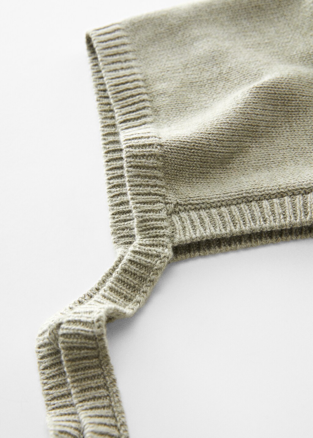 Knit beanie - Details of the article 1