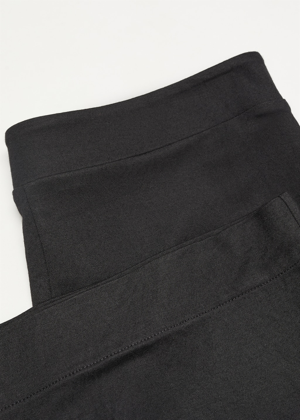 Elastic waist crop trousers - Details of the article 8