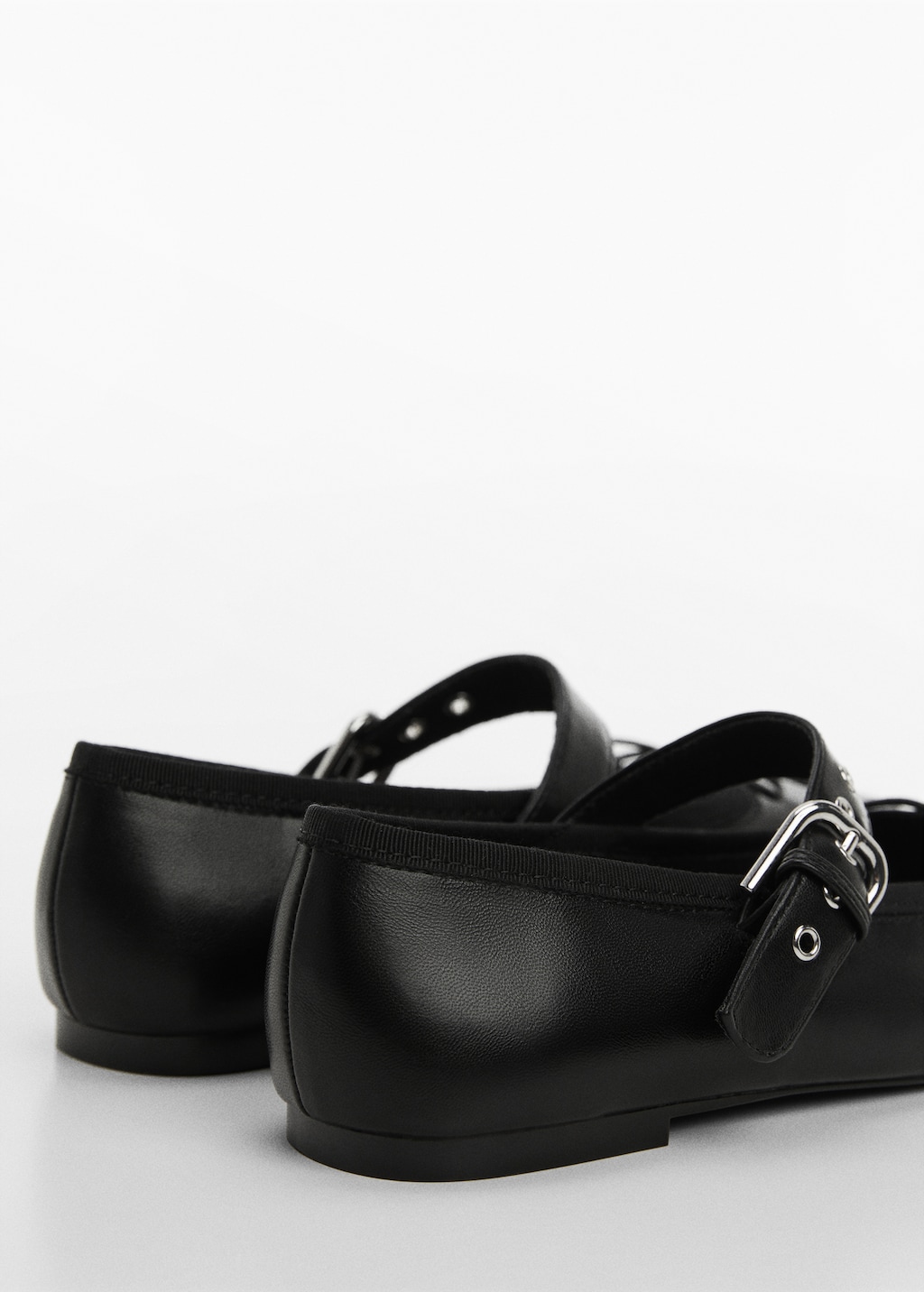 Square-toe ballet flats with buckle - Details of the article 1