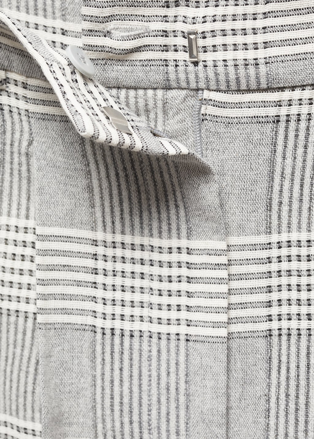 Check-print pleated shorts - Details of the article 8