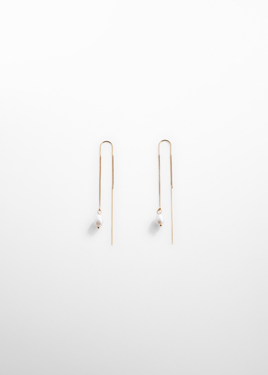 Pearl thread earrings - Article without model