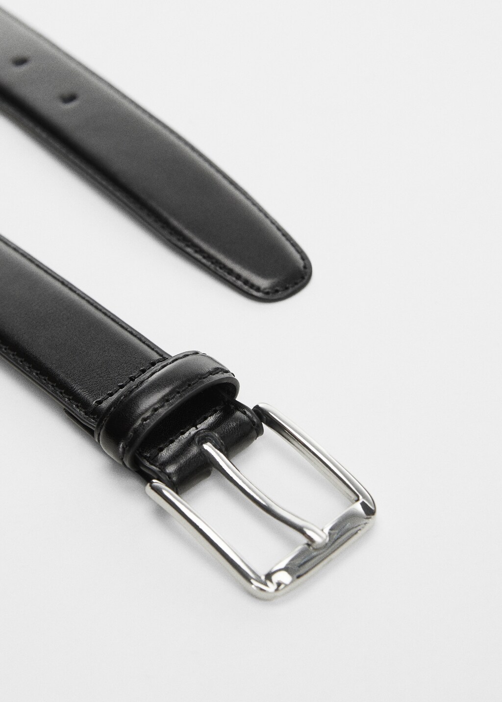 Leather belt - Details of the article 1