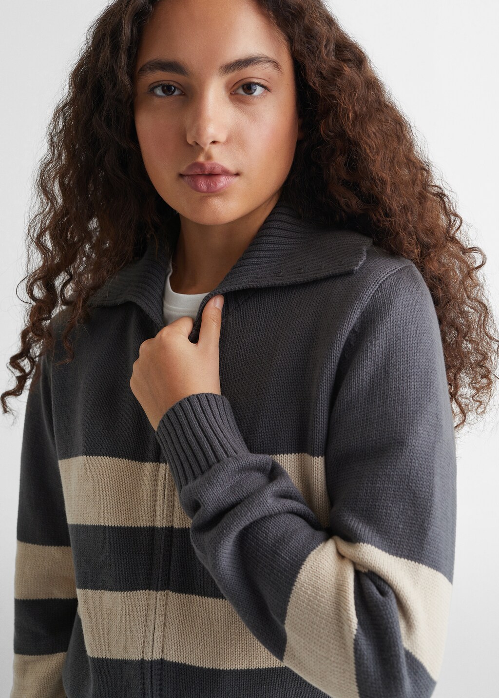 Zip knit sweater - Details of the article 1