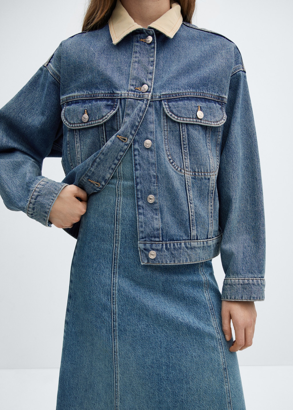 Contrast denim jacket - Details of the article 6