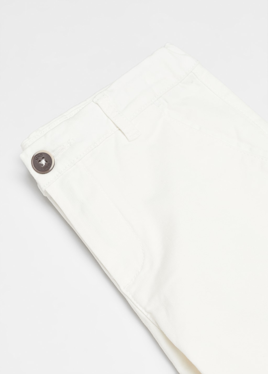 Slim-fit chino cotton bermuda shorts - Details of the article 8