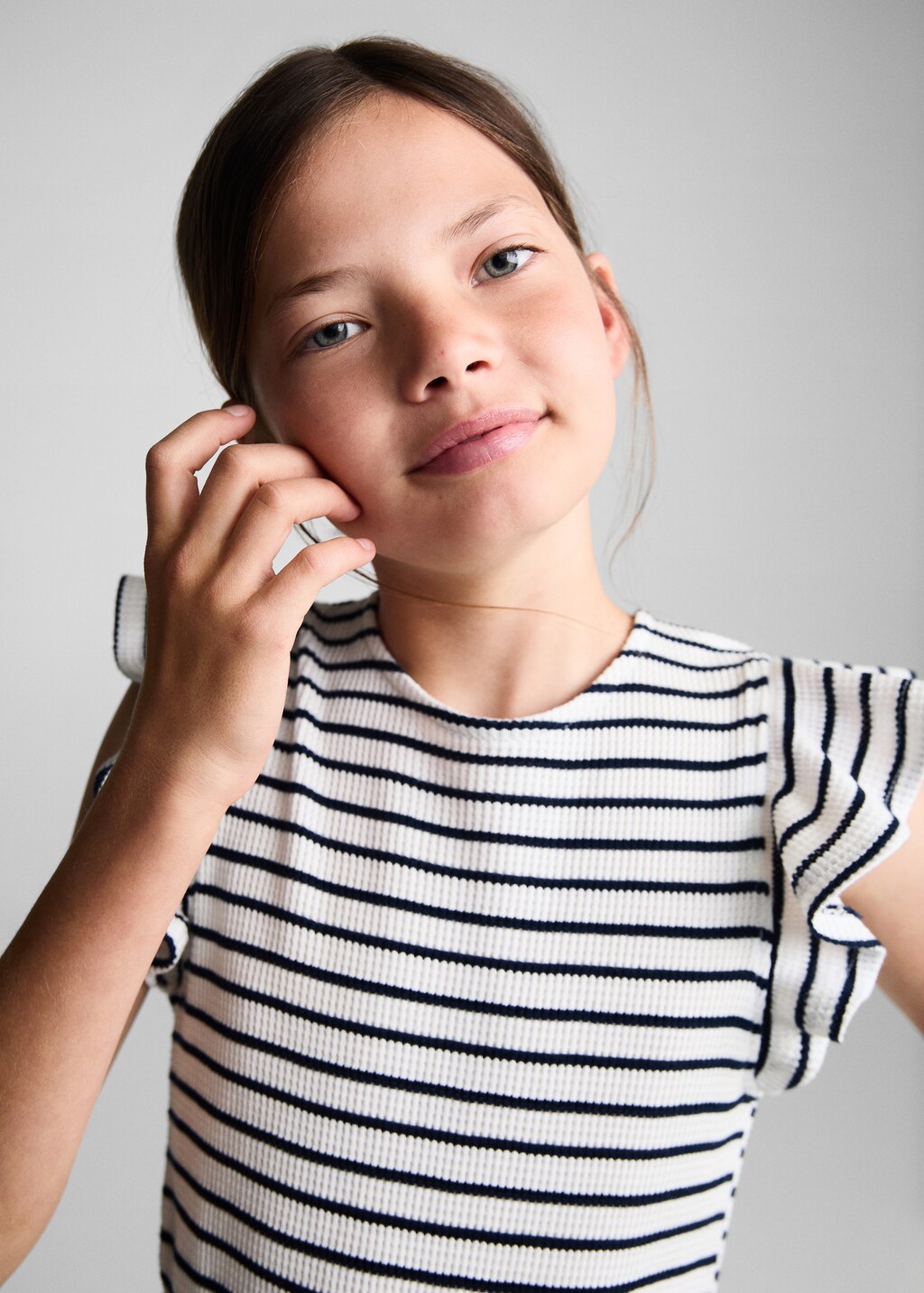 Ruffles striped jumpsuit - Details of the article 1