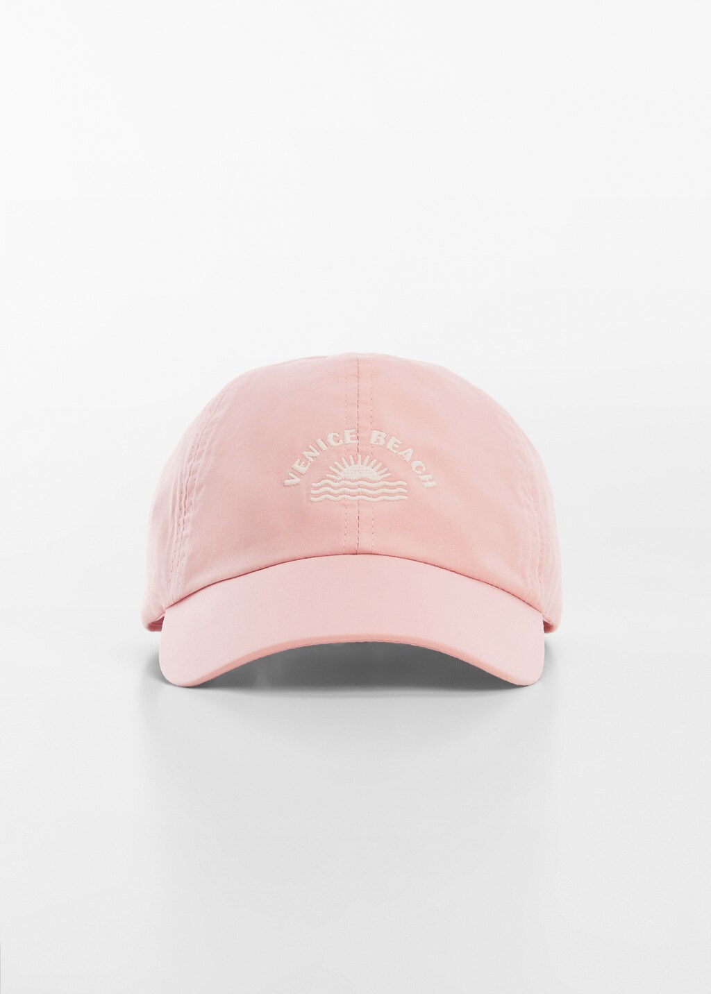 Cap with embroidered letter - Medium plane