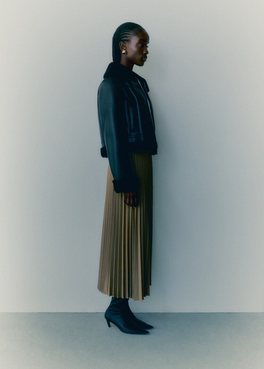 Pleated long skirt - Details of the article 6