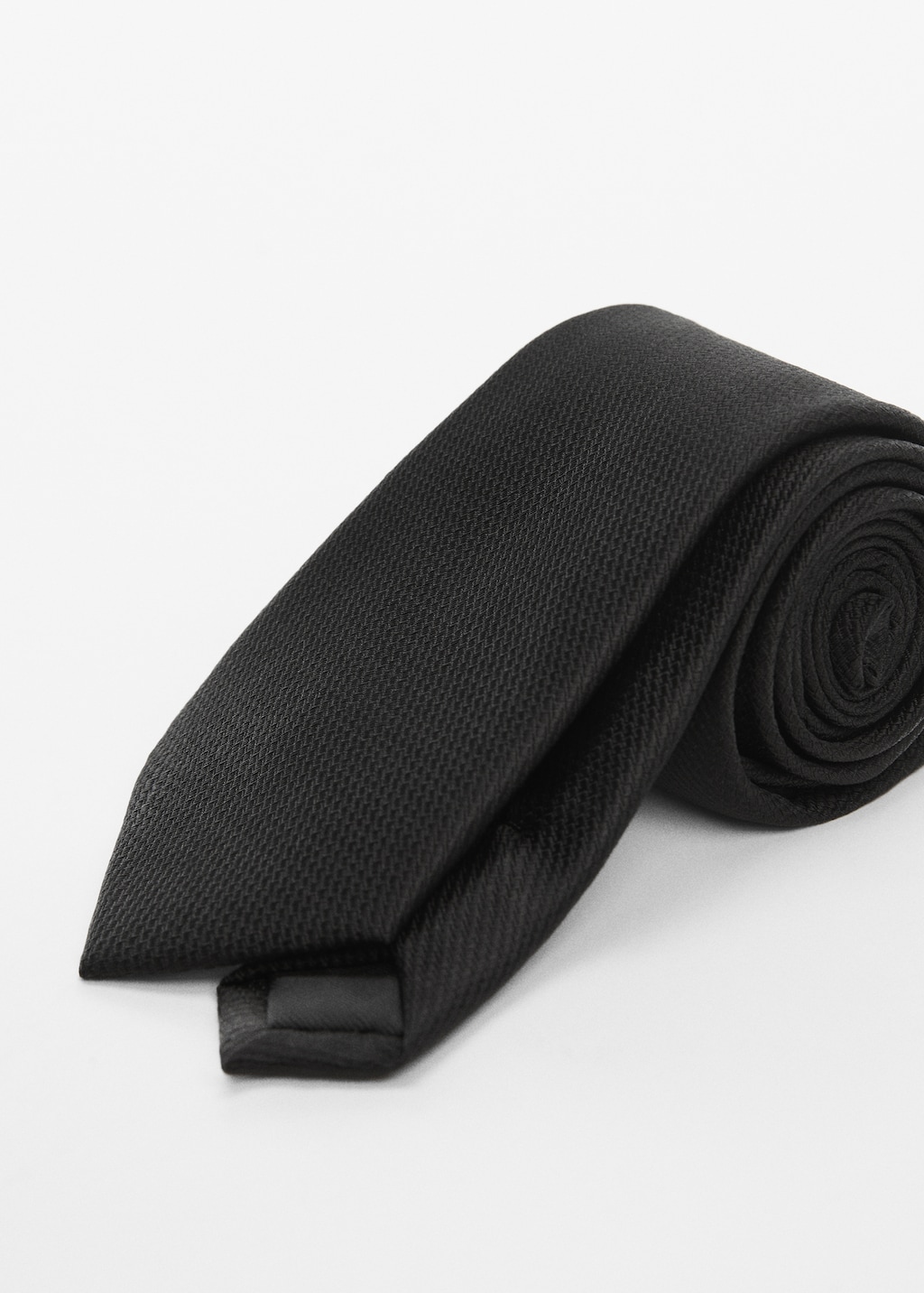 Crease-resistant structured tie - Details of the article 1