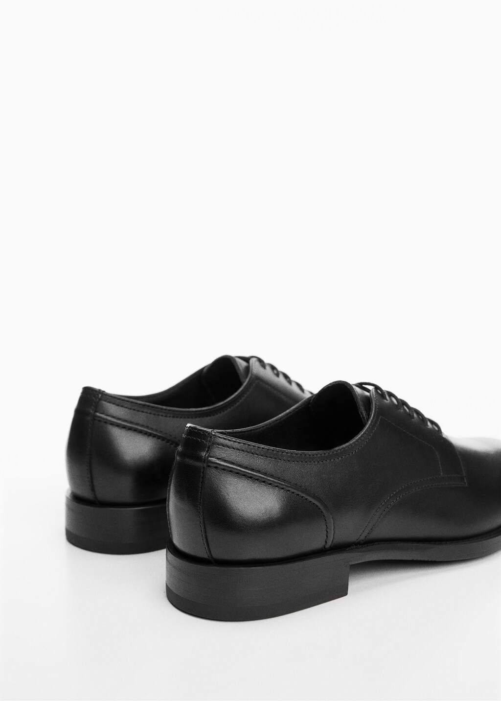 Leather suit shoes - Details of the article 1