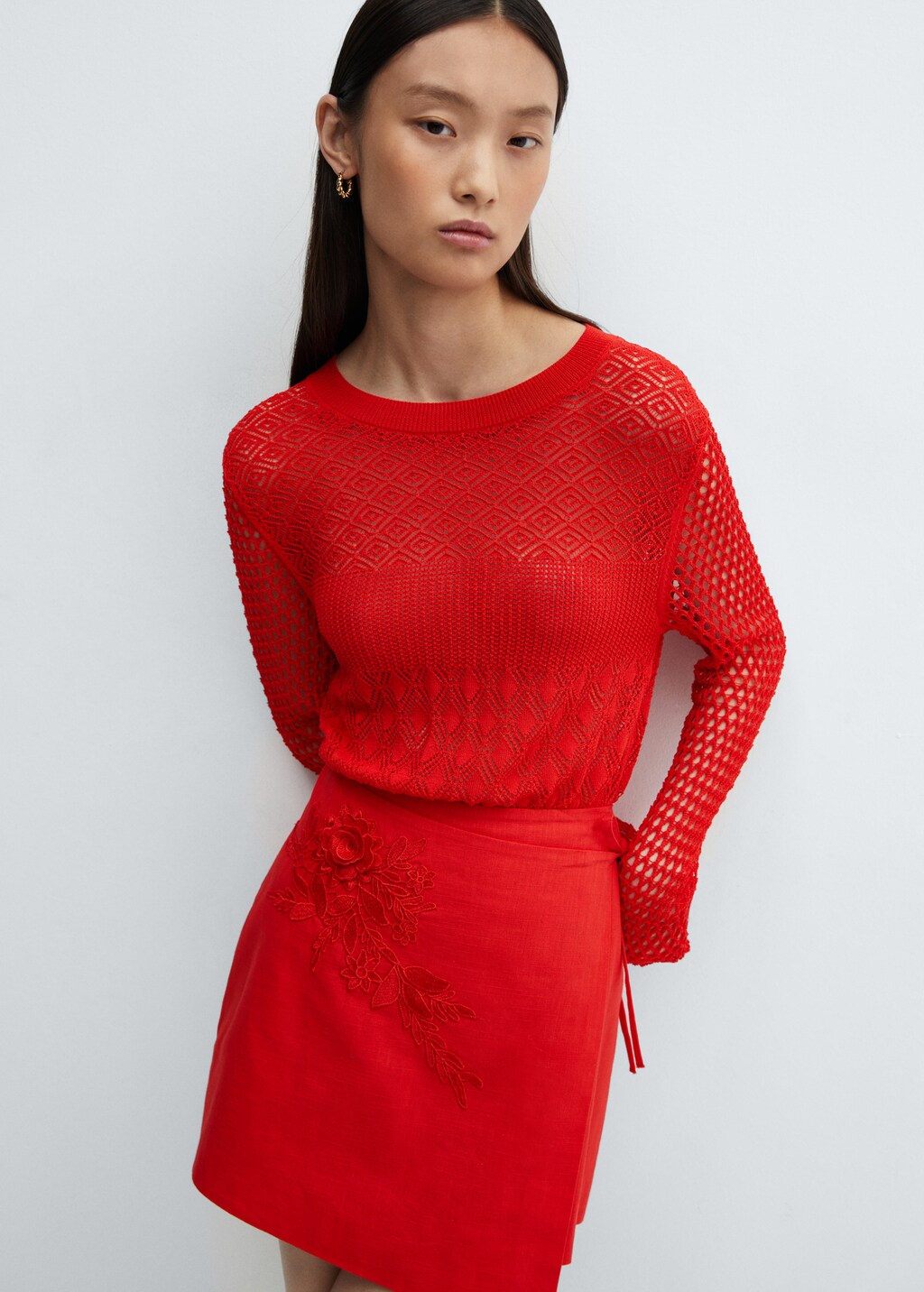 Knitted sweater with openwork details - Medium plane