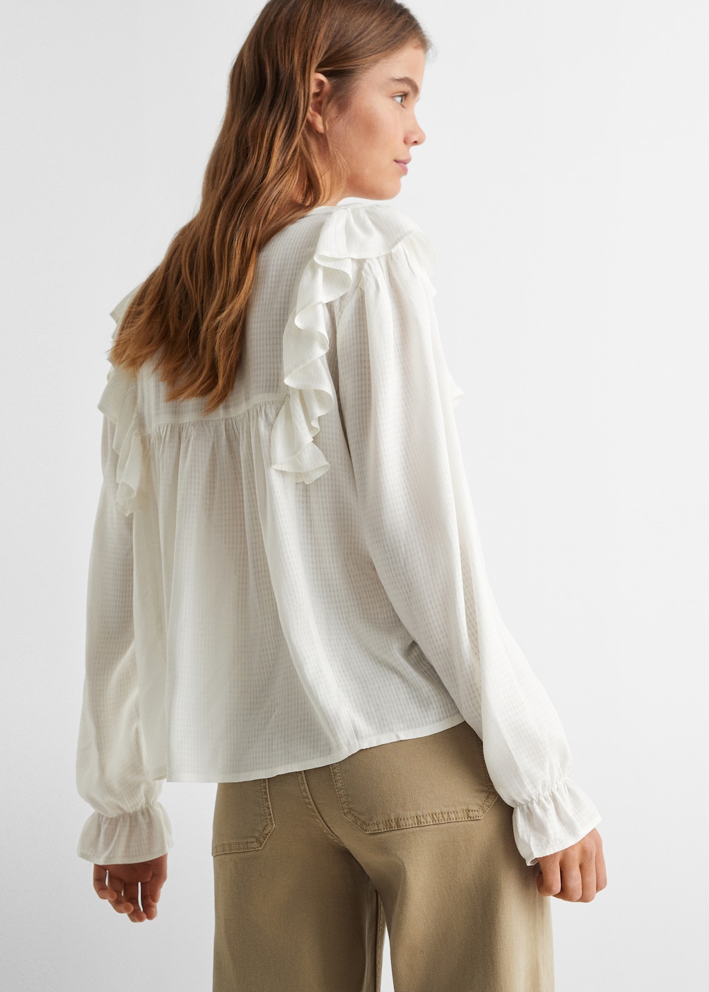 Textured ruffled blouse - Reverse of the article