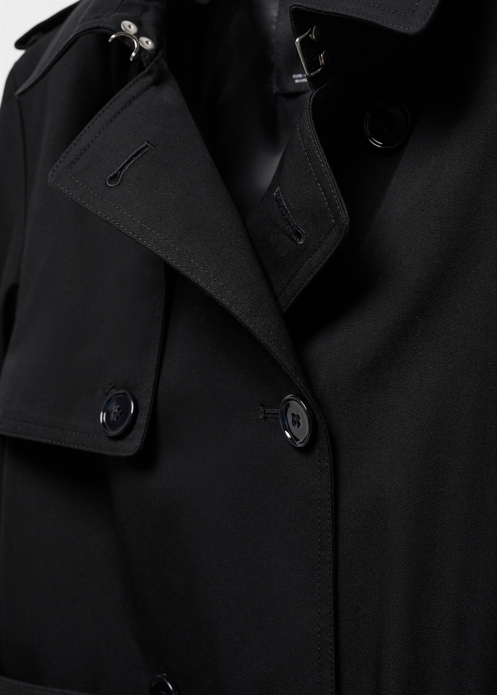 Classic trench coat with belt - Details of the article 8