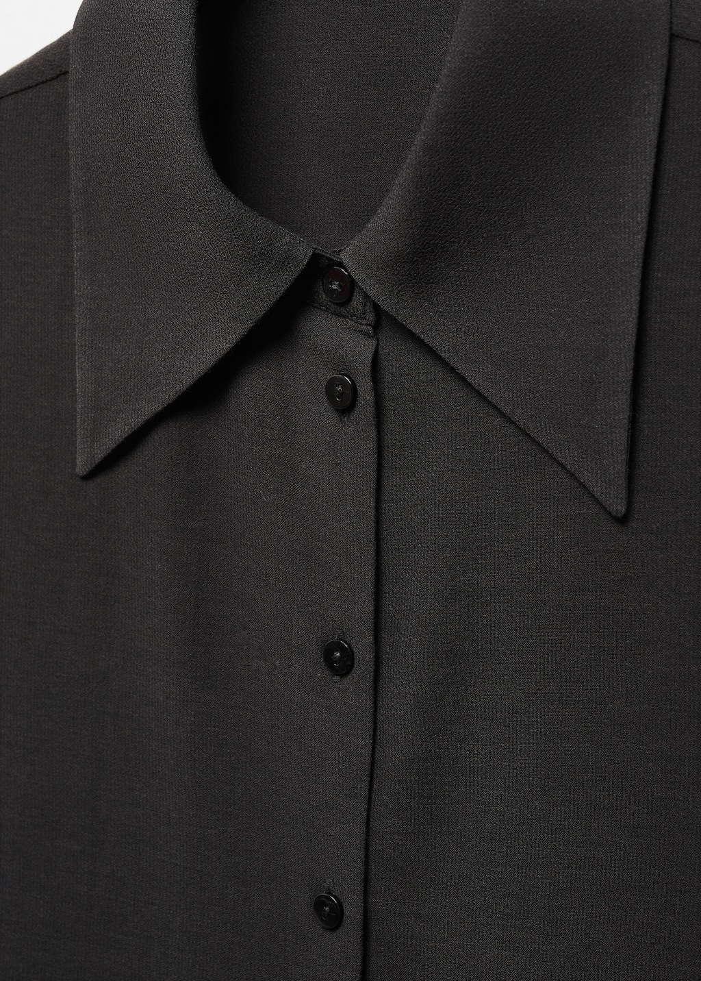 Buttoned flowy shirt - Details of the article 8