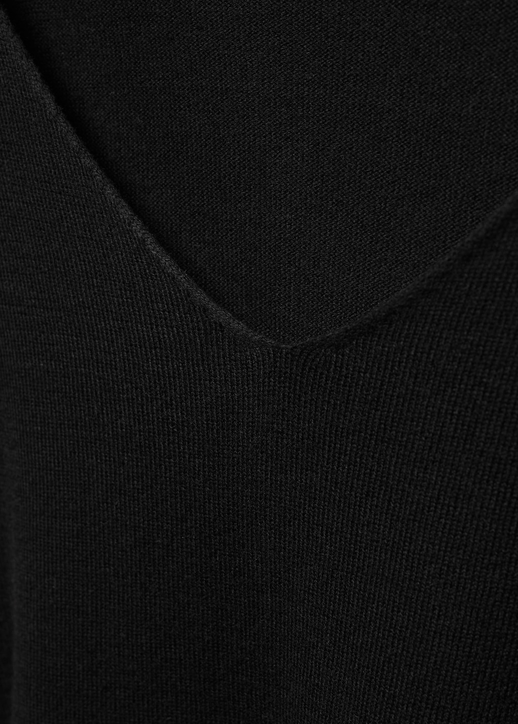 V-neck sweater - Details of the article 8