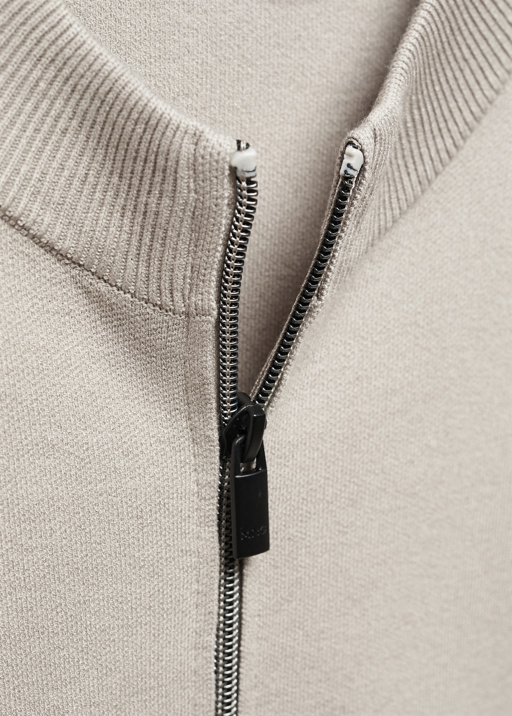 Thermoregulating zippered cardigan - Details of the article 8