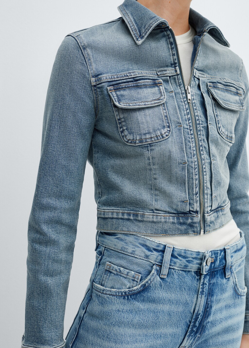 Denim cropped zip-up jacket - Details of the article 6