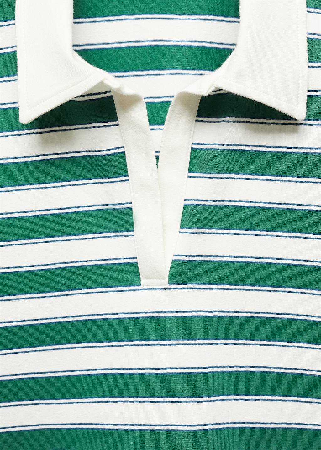 Gestreiftes Poloshirt mit V-Ausschnitt - Detail des Artikels 8