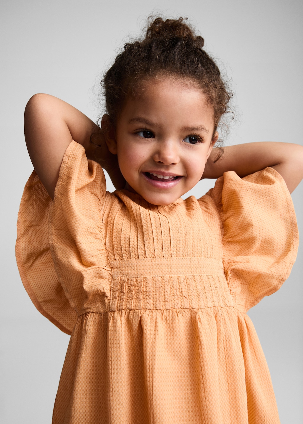 Natural-dye ruffle dress - Details of the article 1