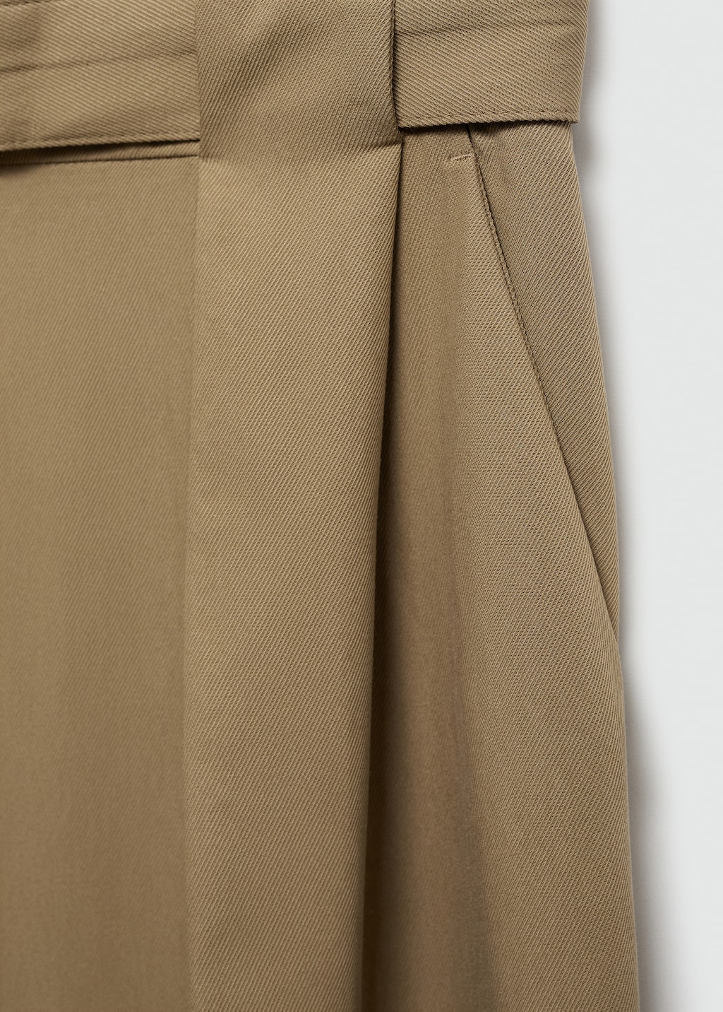 Belt straight-fit trousers - Details of the article 8