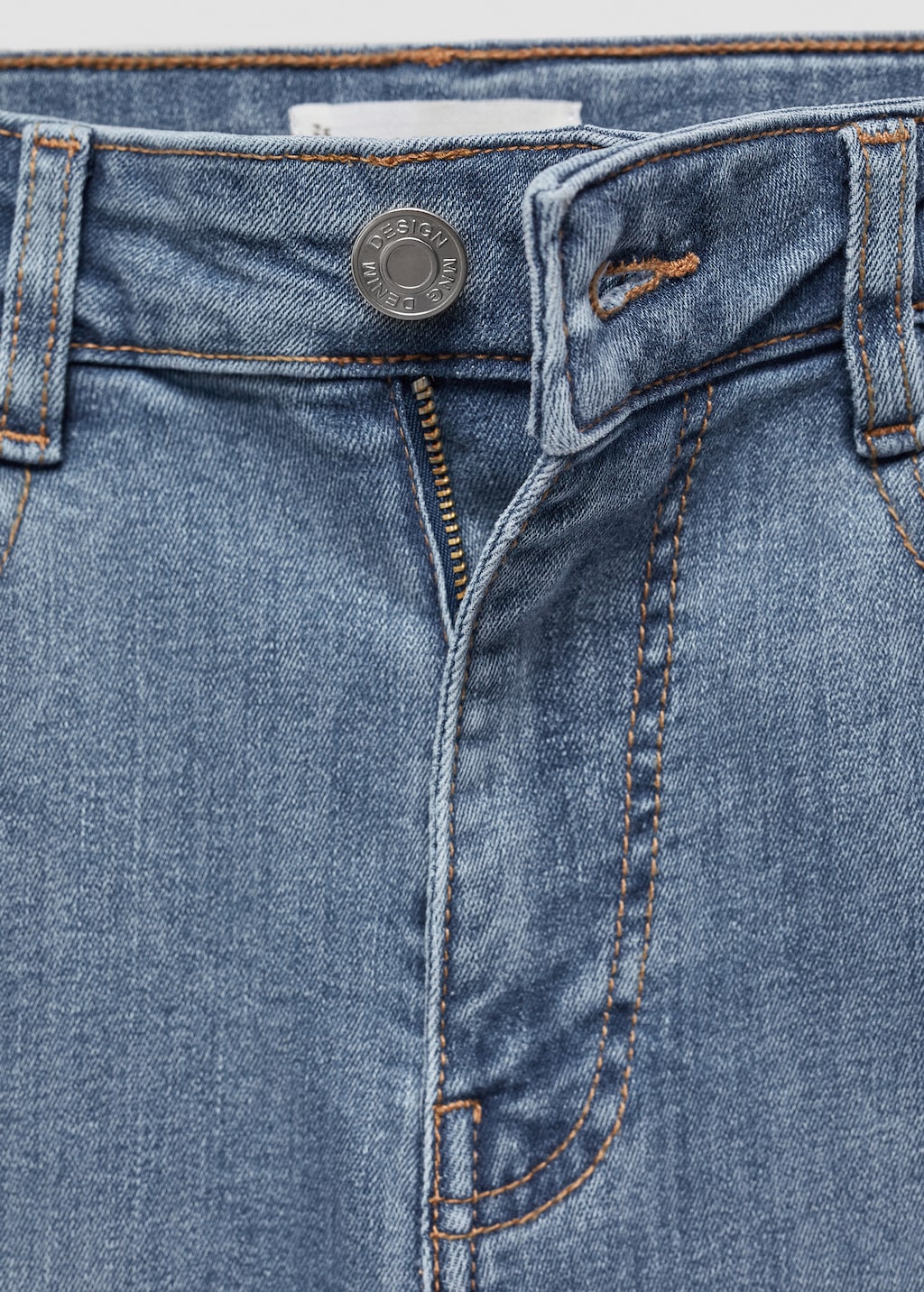 Flared finished jeans - Details of the article 8