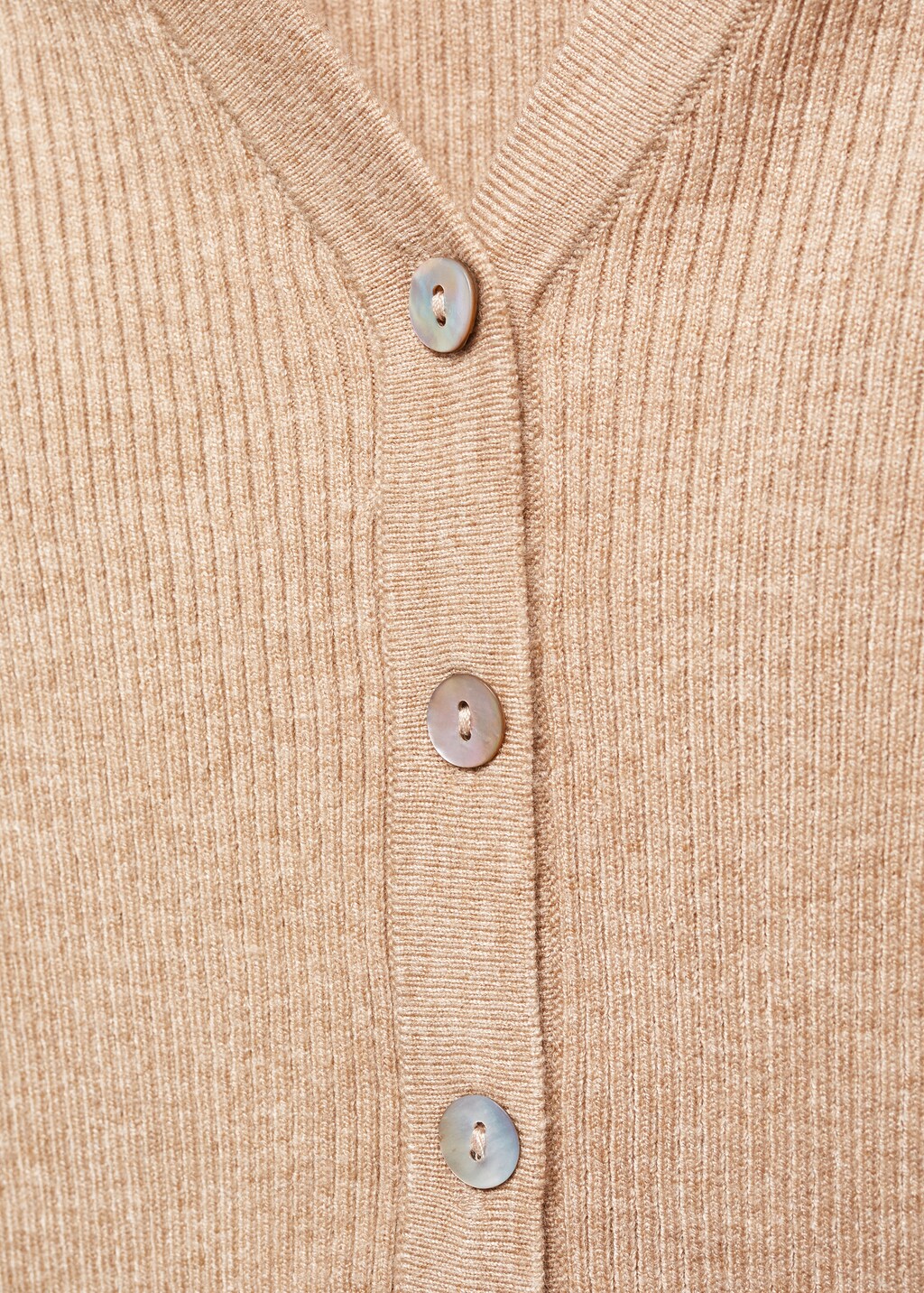 Gerippter Cardigan mit V-Ausschnitt - Detail des Artikels 8