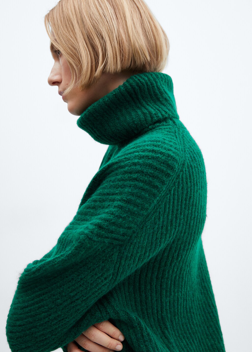 Ribbed turtleneck dress - Details of the article 2